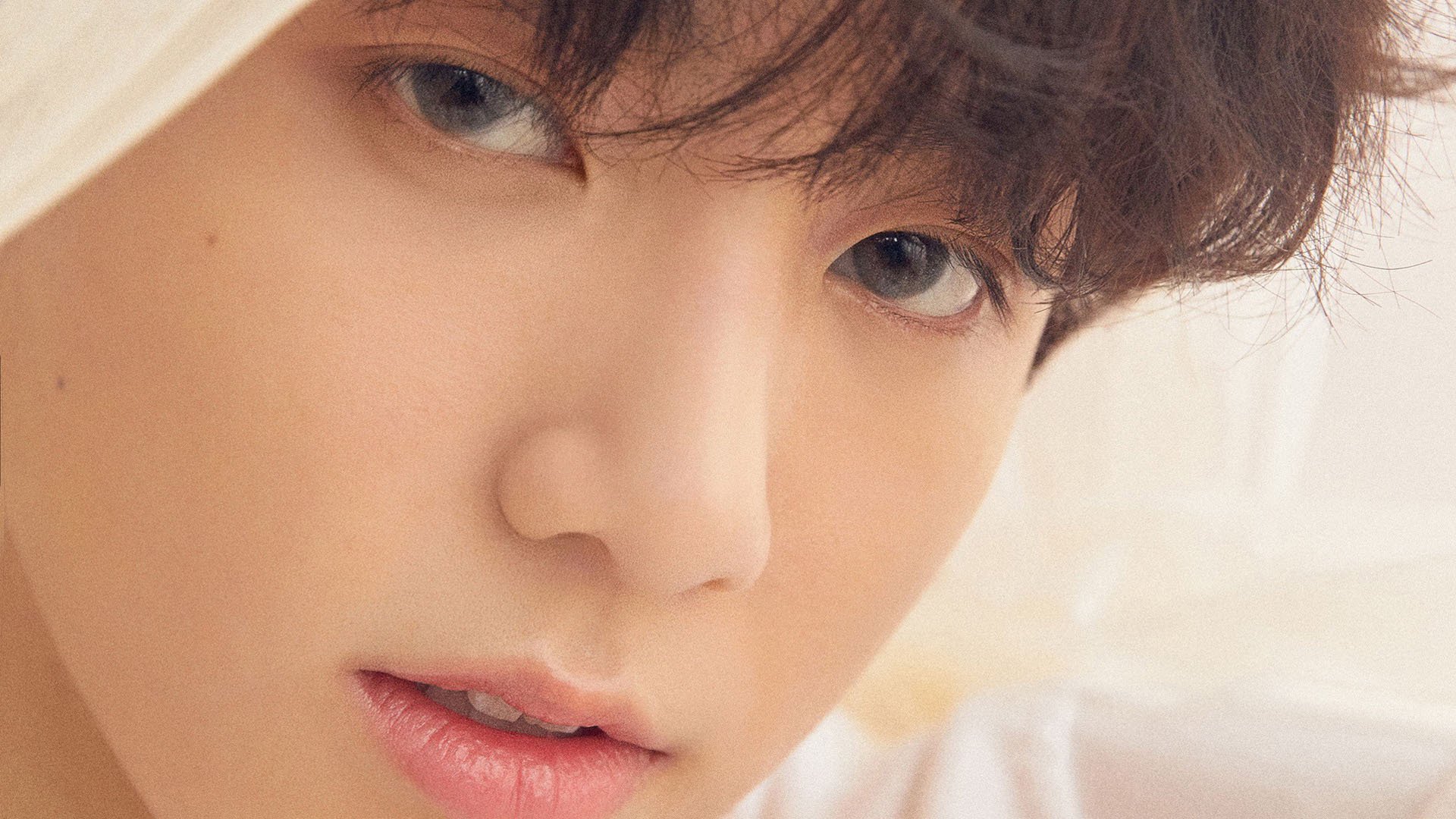 AYX体育-德国女子柔道选手米里亚姆·布特克雷特获得70公斤级银牌，法国柔道冠军泰德 里内