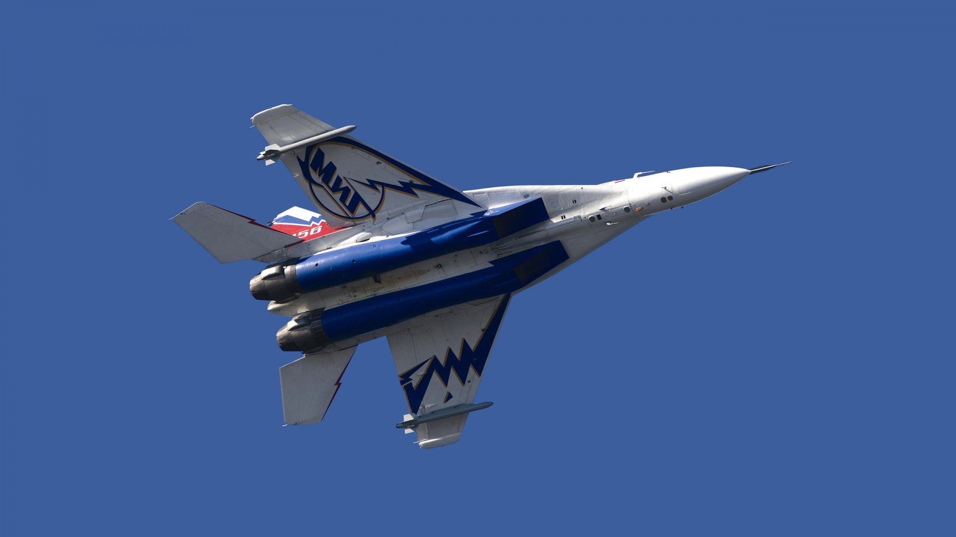 爱游戏app下载-塞尔维亚队虽有激情但不敌意大利：战绩止步四强，塞尔维亚vs意大利热身赛