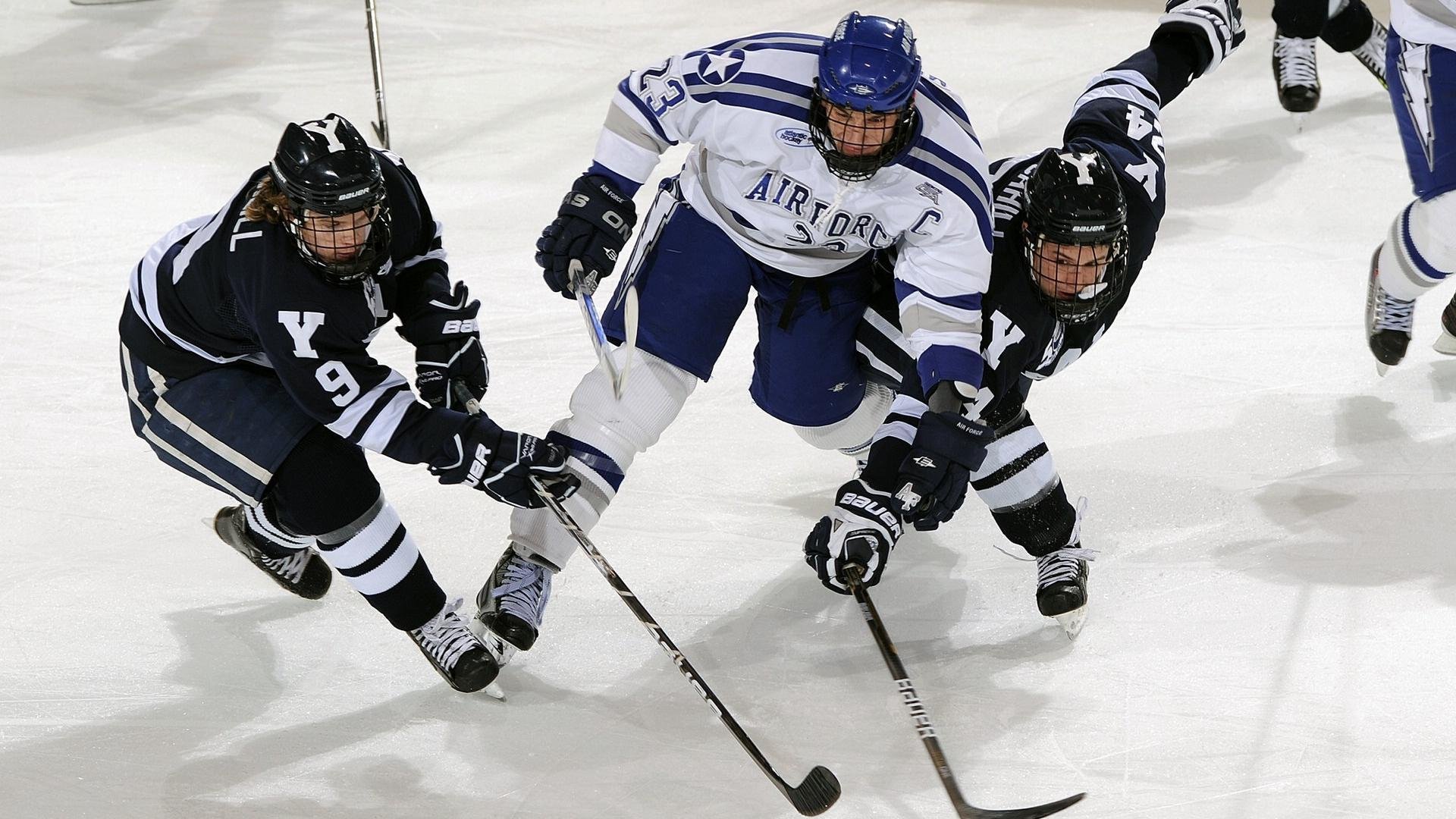 爱游戏在线登录入口-法甲VAR系统基于语义风险分类优化重点监控区域策略，意甲var使用规则