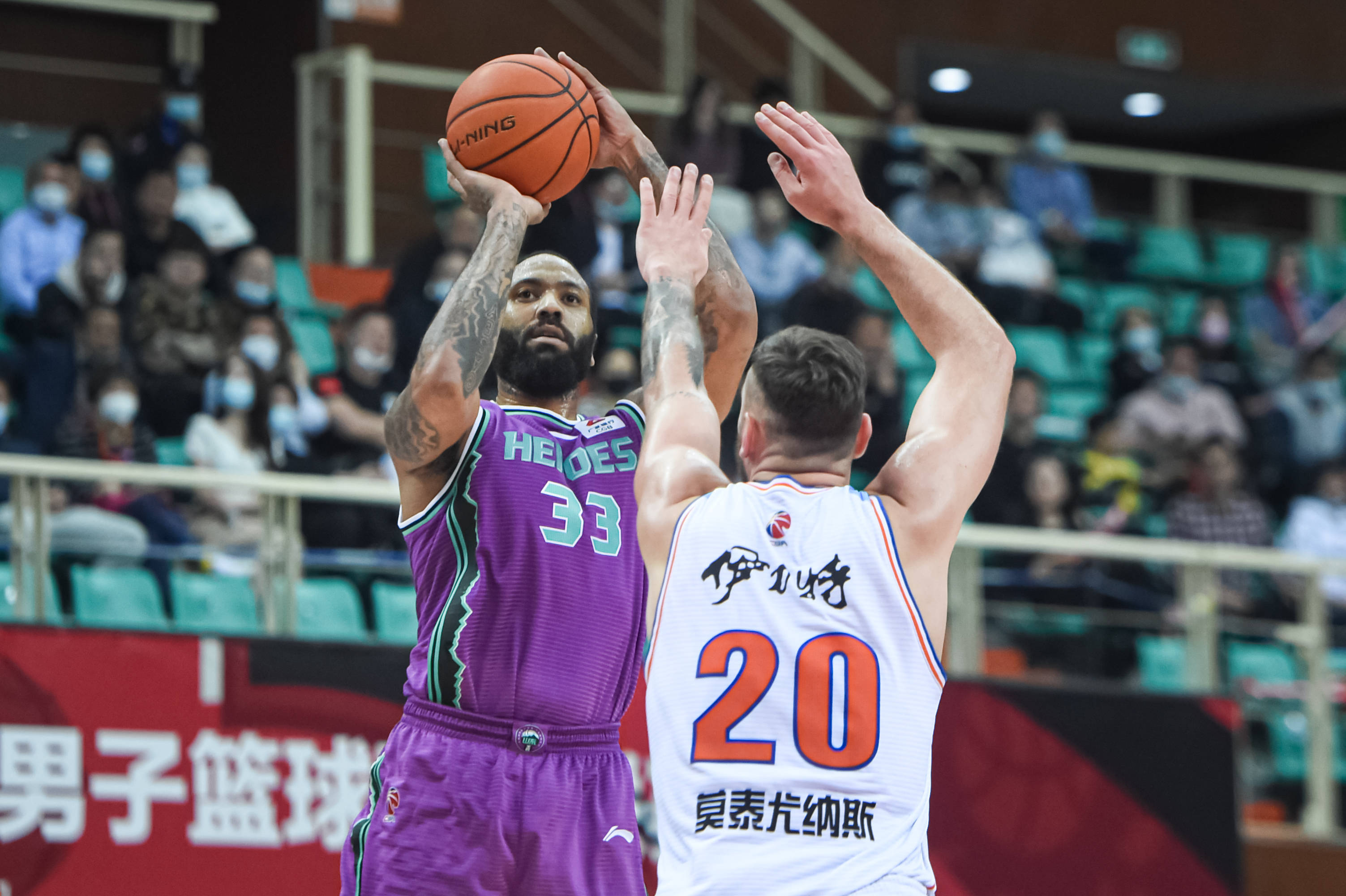 爱游戏体育：中国男篮：归化球员，能否成为中国男篮的强力补充？的简单介绍