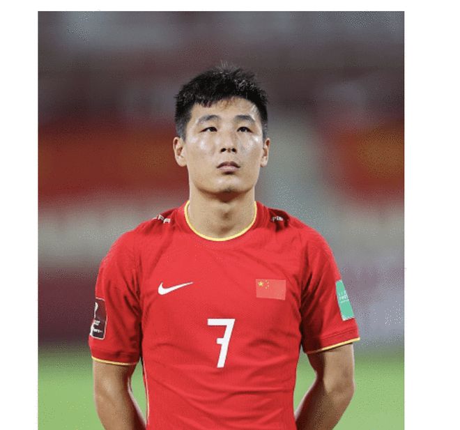 爱游戏体育:武磊接受专访：分享留洋心得，鼓励年轻球员勇敢追梦的简单介绍