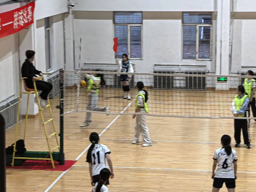 包含爱游戏体育:国际排球赛精彩回顾,激烈竞赛的背后故事的词条 包含爱游戏体育:国际排球赛精彩回顾,激烈竞赛的背后故事的词条