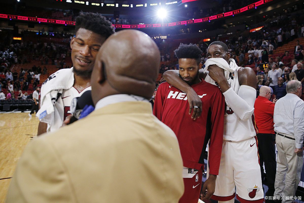 爱游戏体育：太阳队新赛季：沙梅特能否提升三分球命中率，成为球队的外线火力点？的简单介绍