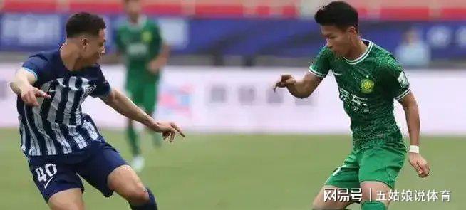 关于爱游戏体育:中超升班马武汉三镇队“黑马”变“笑话”？球迷：昙花一现！的信息