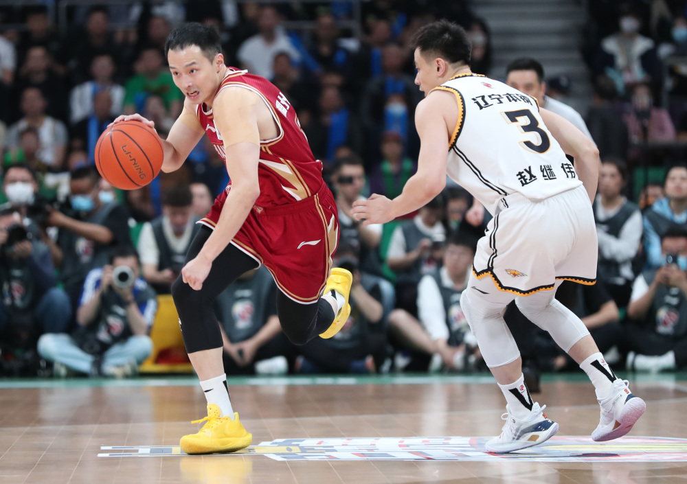 爱游戏官方-包含爱游戏体育：CBA选秀大会临近，各队摩拳擦掌引新援的词条